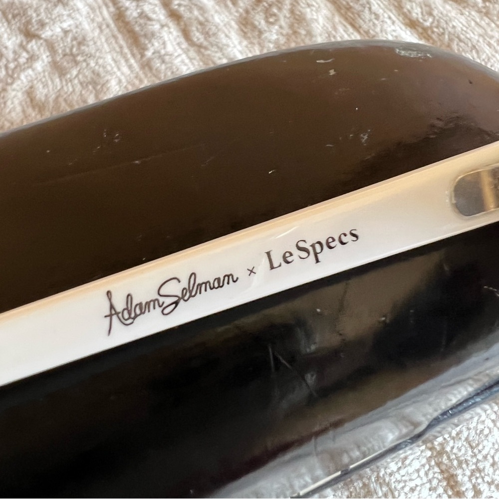 The Last Lolita Sunglasses
by Adam Selman X Le Specs - Picture 6 of 10